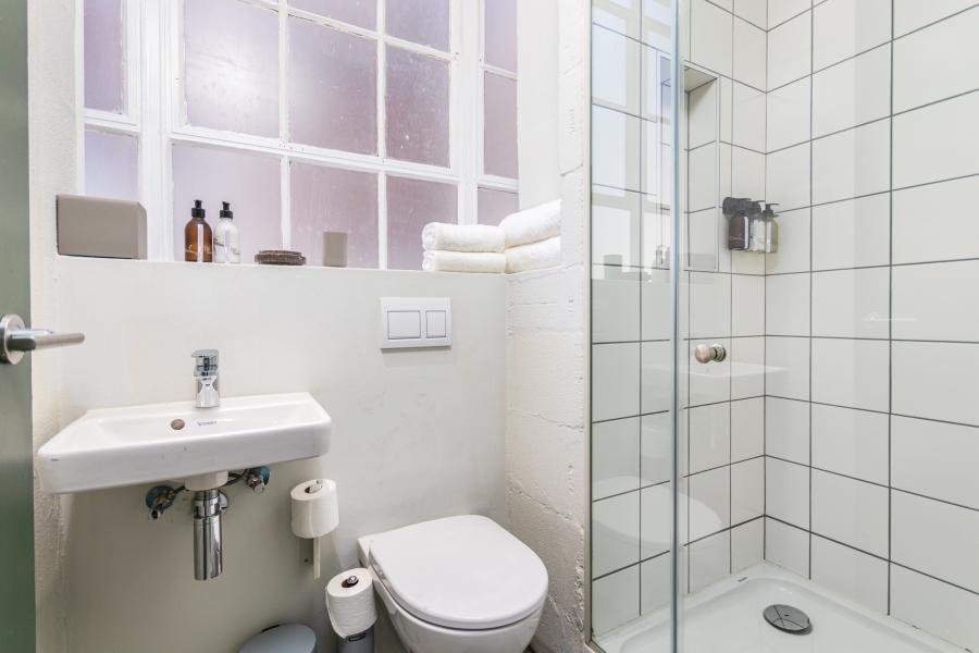 1 Bedroom Property for Sale in Gardens Western Cape